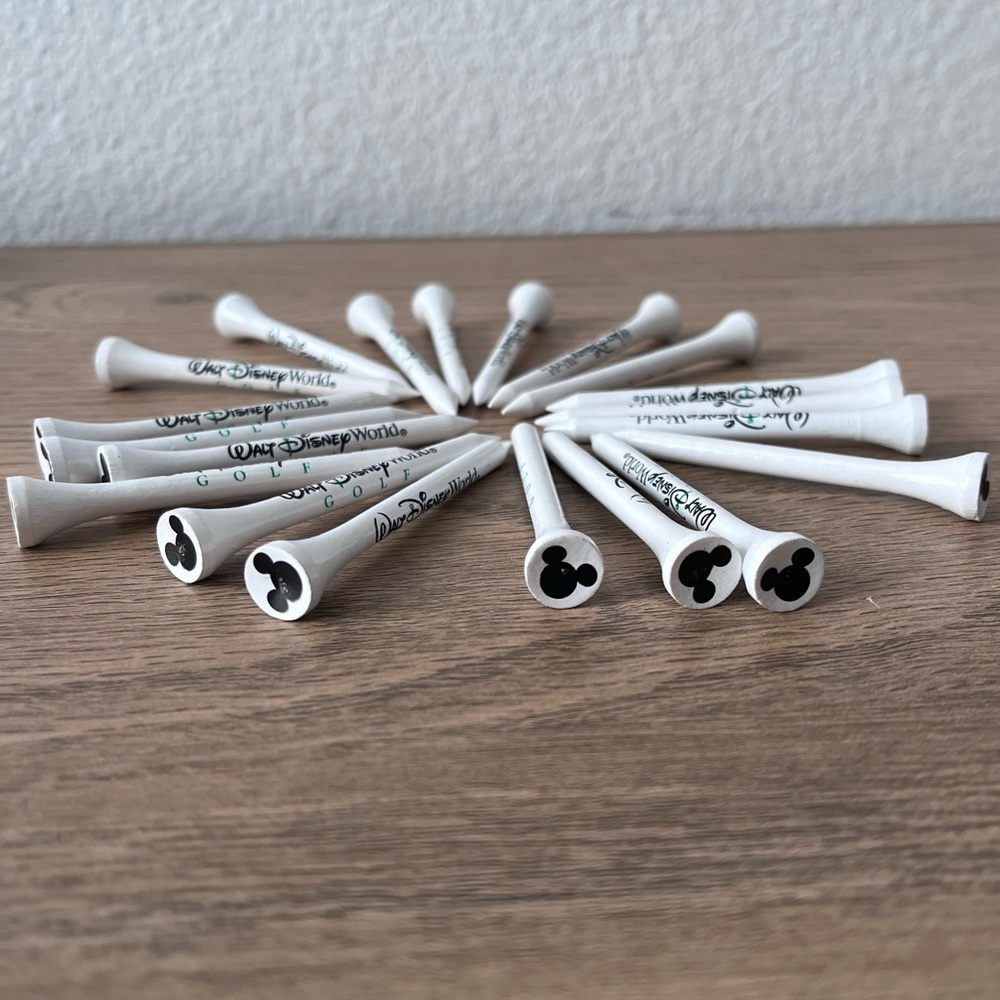Walt Disney World Golf Tees - 2 3/4”  Wood - 20 Count Tall White Green Black NEW